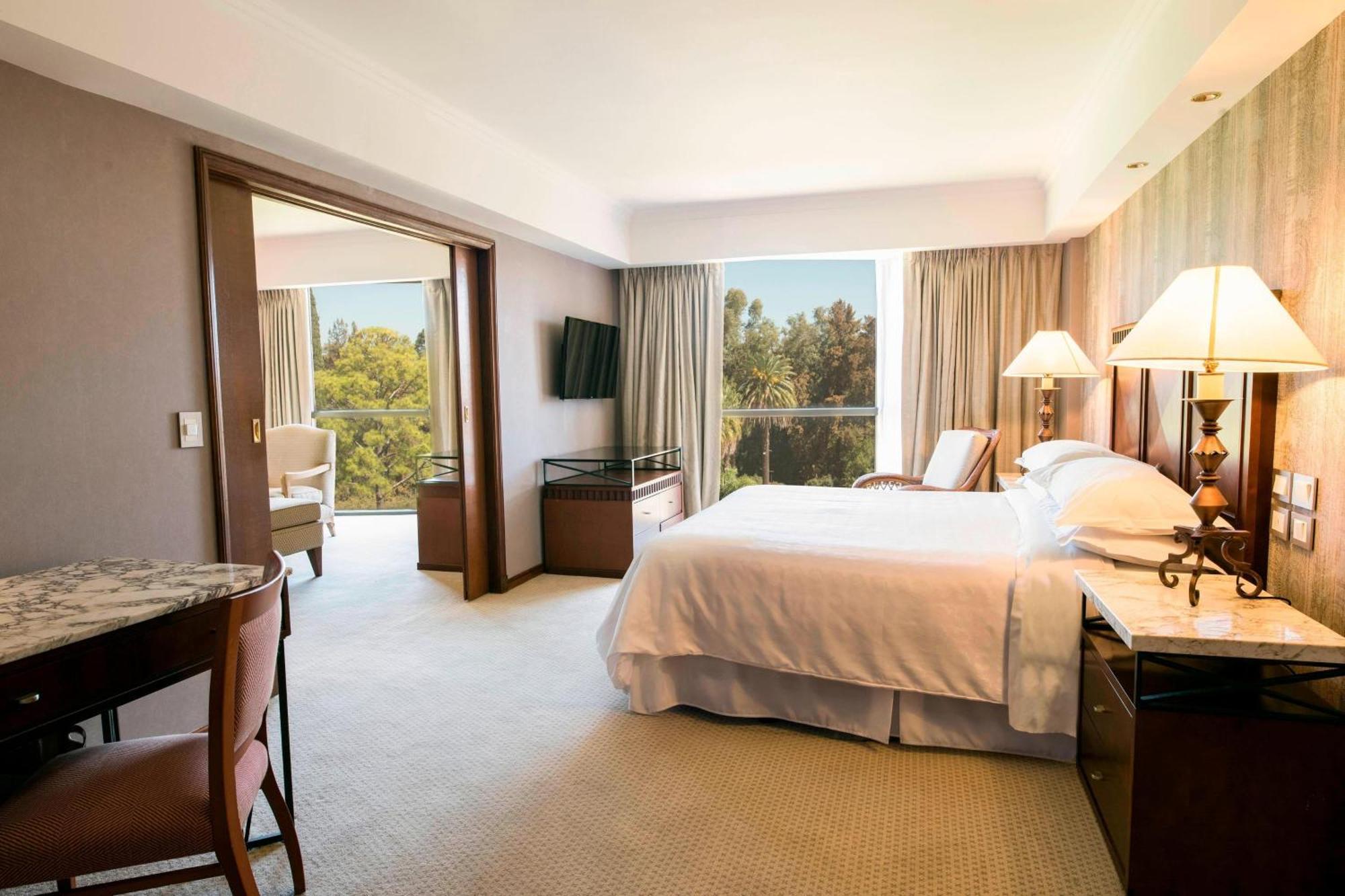 เชอราตัน ปิลาร์ โฮเต็ล แอนด์ คอนเวนชั่น เซ็นเตอร์ Hotel ปีลาร์ ภายนอก รูปภาพ